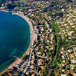 Agay Cap Esterel Village Allée Fleurs - F2 Clim Vue Golf Et - Grande Terrasse Plein Sud *