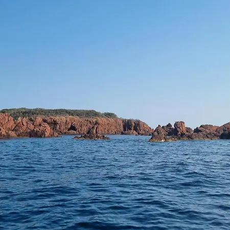 Agay Cap Esterel Village Allee Fleurs - F2 Clim Vue Golf Et - Grande Terrasse Plein Sud *
