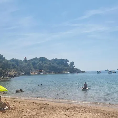 Apartment Agay Cap Esterel Village Allee Fleurs - F2 Clim Vue Golf Et - Grande Terrasse Plein Sud Saint-Raphael (Var)