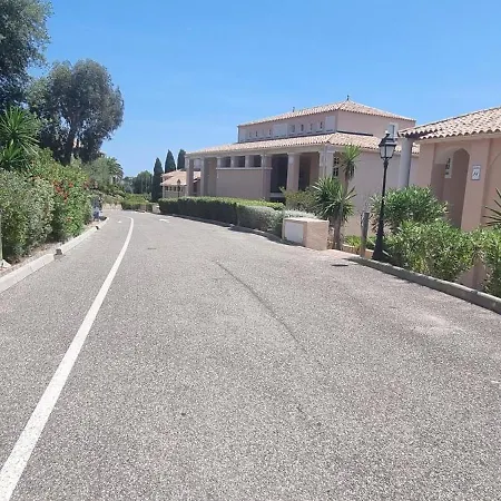 Apartment Agay Cap Esterel Village Allee Fleurs - F2 Clim Vue Golf Et - Grande Terrasse Plein Sud