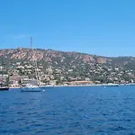 Apartamento Agay Cap Esterel Village Allee Fleurs - F2 Clim Vue Golf Et - Grande Terrasse Plein Sud Saint-Raphaël