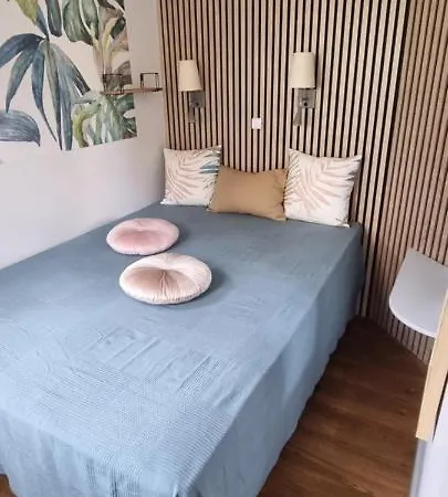 Appartement Agay Cap Esterel Village Allee Fleurs - F2 Clim Vue Golf Et - Grande Terrasse Plein Sud Saint-Raphaël