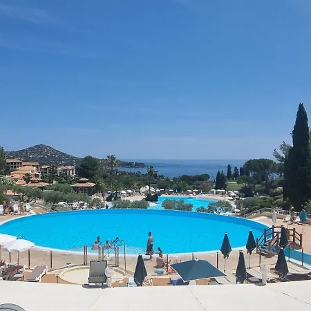 Agay Cap Esterel Village Allee Fleurs - F2 Clim Vue Golf Et - Grande Terrasse Plein Sud * Saint-Raphaël