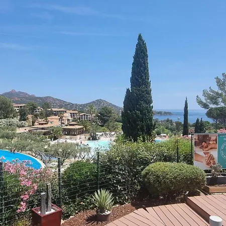 Agay Cap Esterel Village Allee Fleurs - F2 Clim Vue Golf Et - Grande Terrasse Plein Sud Appartement Saint-Raphaël