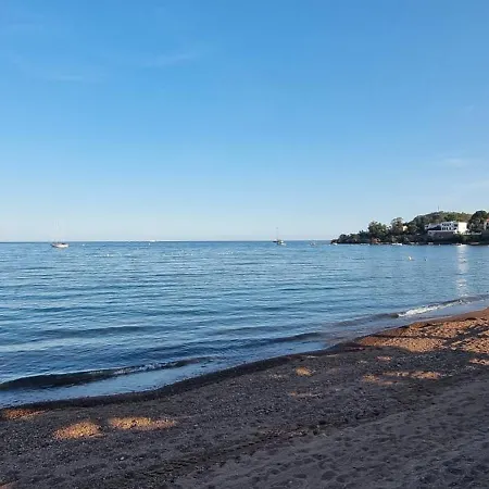 Agay Cap Esterel Village Allee Fleurs - F2 Clim Vue Golf Et - Grande Terrasse Plein Sud Appartement Saint-Raphaël