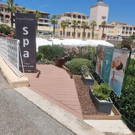 Agay Cap Esterel Village Allée Fleurs - F2 Clim Vue Golf Et - Grande Terrasse Plein Sud Saint-Raphaël