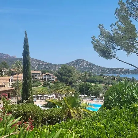 Agay Cap Esterel Village Allee Fleurs - F2 Clim Vue Golf Et - Grande Terrasse Plein Sud Saint-Raphaël