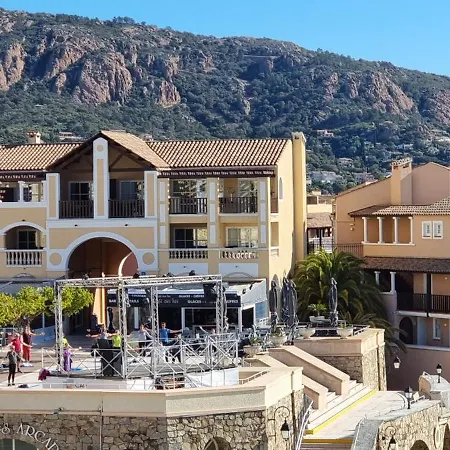 Agay Cap Esterel Village Allee Fleurs - F2 Clim Vue Golf Et - Grande Terrasse Plein Sud Lägenhet Saint-Raphaël