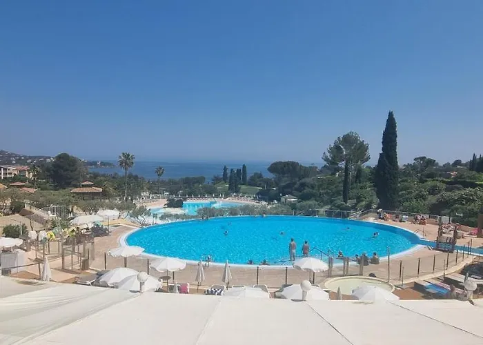 شقة Agay Cap Esterel Village Allee Fleurs - F2 Clim Vue Golf Et - Grande Terrasse Plein Sud