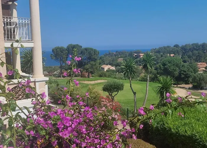 Agay Cap Esterel Village Allee Fleurs - F2 Clim Vue Golf Et - Grande Terrasse Plein Sud Saint-Raphaël