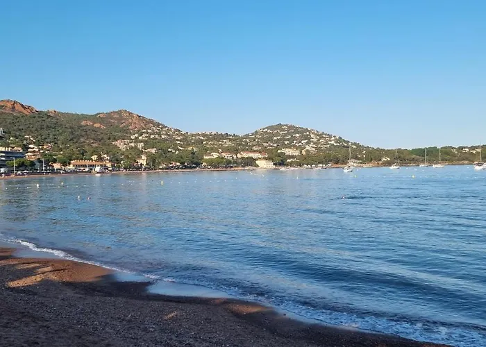 Agay Cap Esterel Village Allee Fleurs - F2 Clim Vue Golf Et - Grande Terrasse Plein Sud