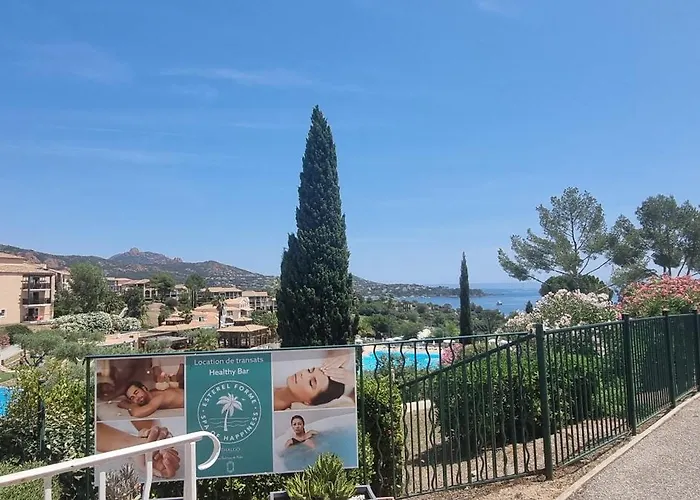 Agay Cap Esterel Village Allee Fleurs - F2 Clim Vue Golf Et - Grande Terrasse Plein Sud Apartment *