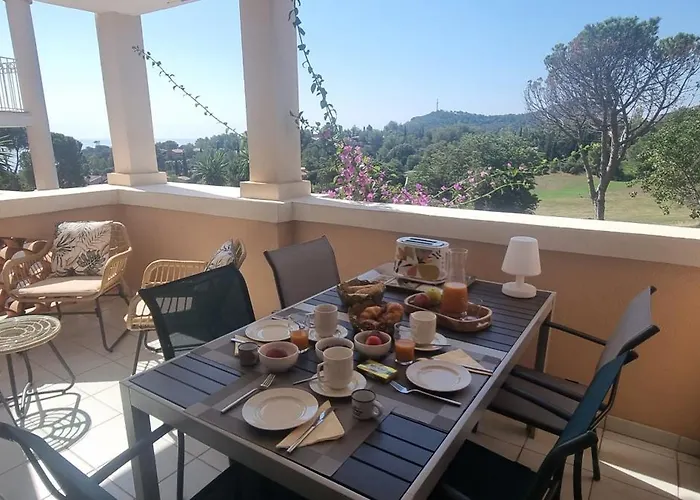Apartamento Agay Cap Esterel Village Allée Fleurs - F2 Clim Vue Golf Et - Grande Terrasse Plein Sud *