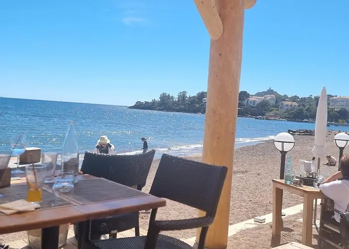 Agay Cap Esterel Village Allee Fleurs - F2 Clim Vue Golf Et - Grande Terrasse Plein Sud Lägenhet