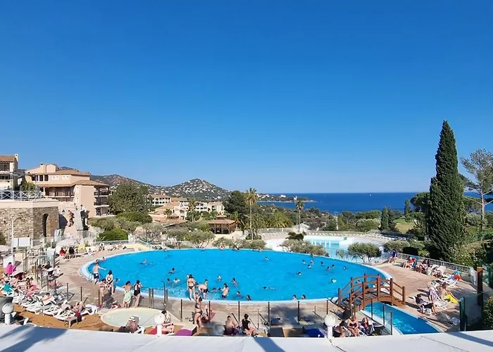 Agay Cap Esterel Village Allee Fleurs - F2 Clim Vue Golf Et - Grande Terrasse Plein Sud * Saint-Raphaël